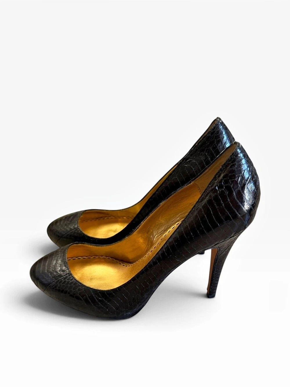 Bebe Women's Black Leather Embossed Pointed-Toe Heels Size 10 - Picture 4 of 6